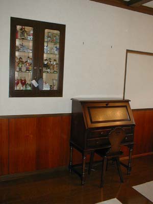 �t�B�I�V���[�Y�@���[�L���O�f�X�N